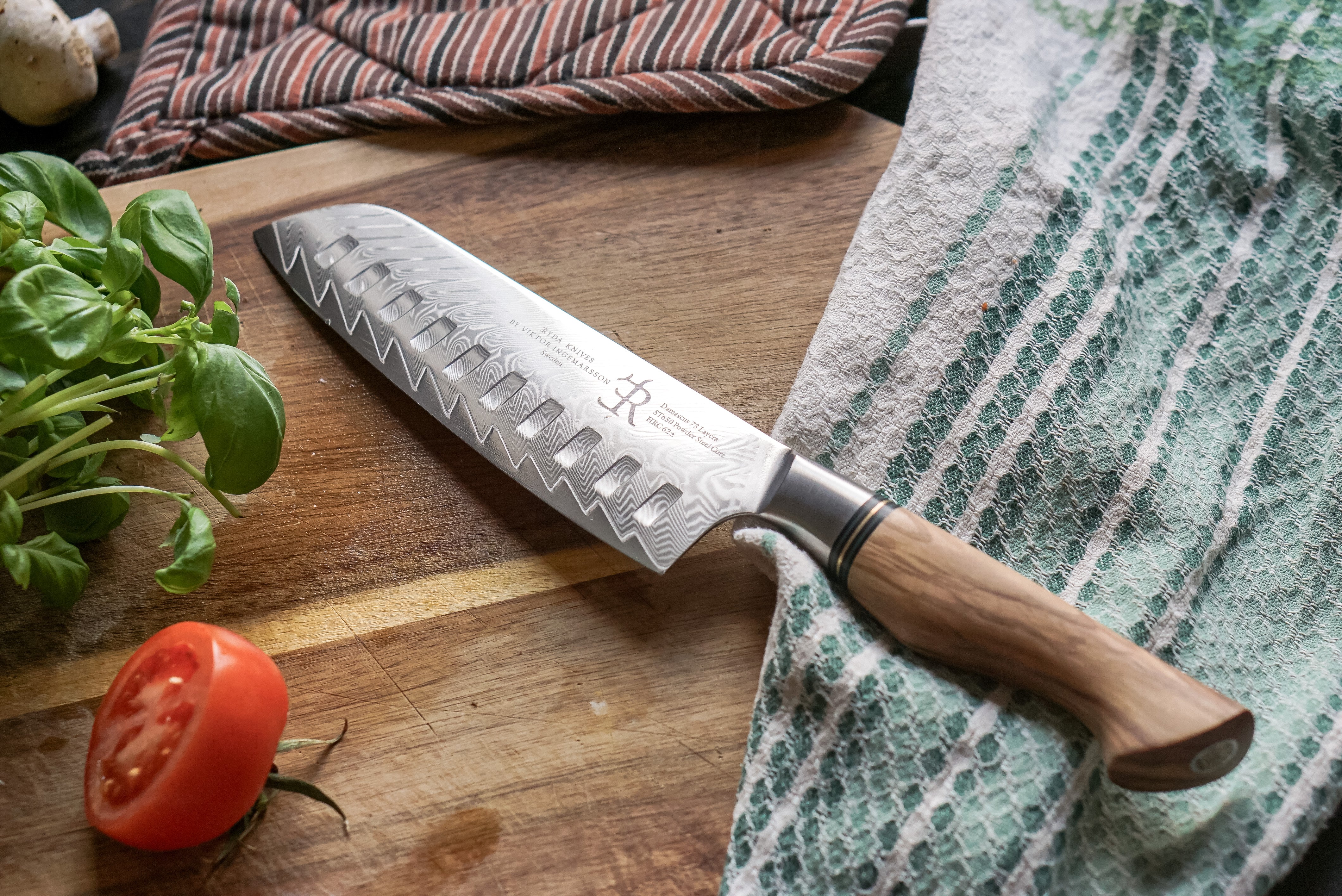 ST-650 Santoku Knife